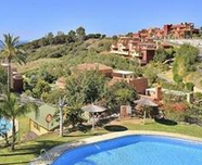 利用中国香港公司与大陆公司进行品牌运作