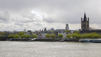 准备注册所需的文件