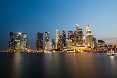 结论：开启您的新加坡商业之旅！