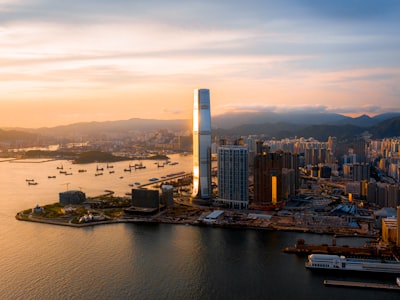 全球经济新常态下的挑战