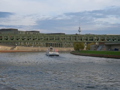 6. 注册税号
